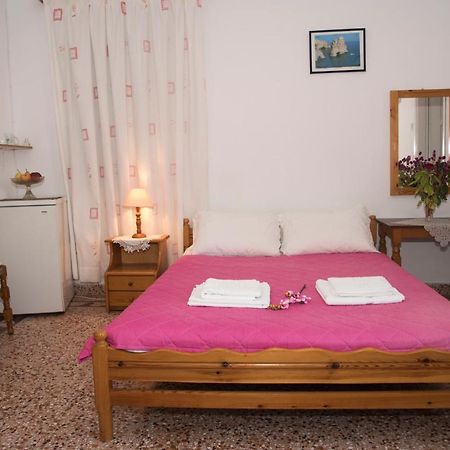 Damianos Rooms 아다마스 외부 사진