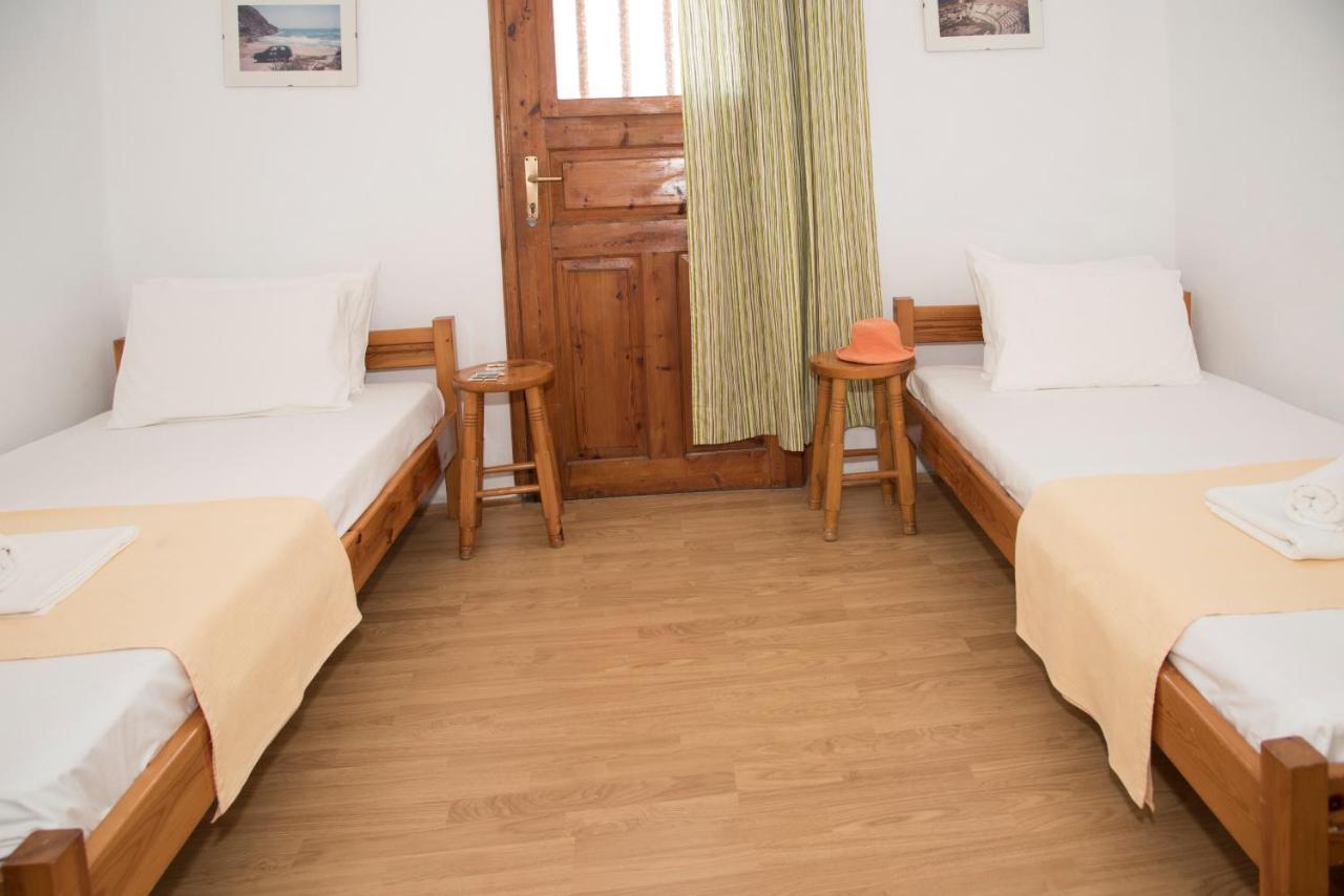 Damianos Rooms 아다마스 외부 사진